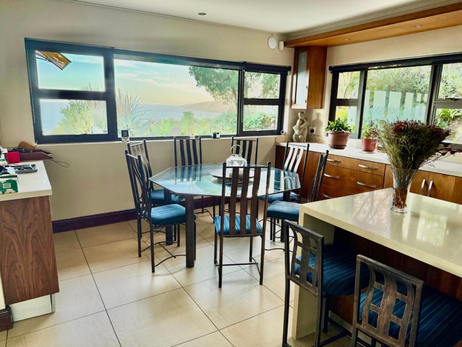 4 Bedroom Property for Sale in Constantia Kloof Western Cape